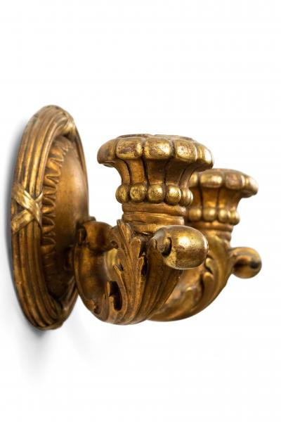 Pair of French Louis XVI Style Giltwood Oval Wall Sconces