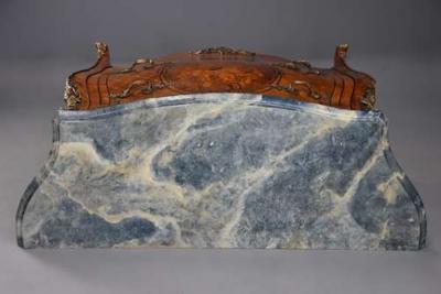 Pair of French early 20thc highly decorative Kingwood bombe commodes