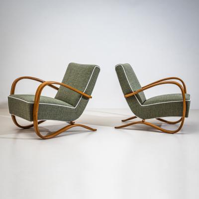 Pair of H 269 Lounge Chairs by Jind ich Halabala Czechia 1930s
