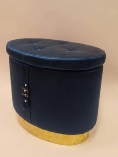 Pair of Italian Design Mid Century Modern Oval Stools Benches or Ottomans