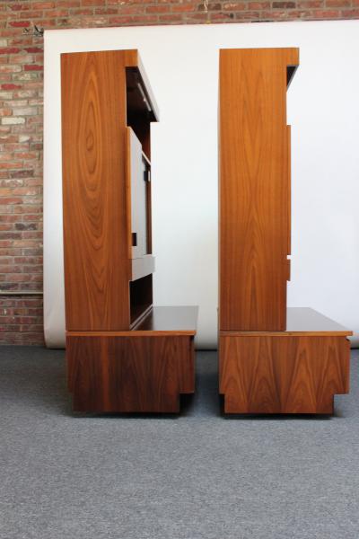 Pair of Italian Free Standing Wall Units in Walnut on Ebonized Plinth Bases
