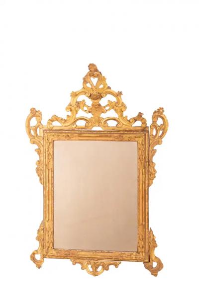 Pair of Italian Rococo Giltwood Mirrors