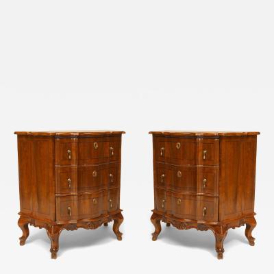 Pair of Italian Venetian Walnut Bombe Shaped Bedside Commodes