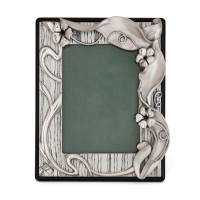 Pair of Italian silver picture frames in the Art Nouveau style