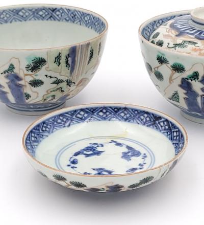 Pair of Japanese Imari Porcelain Covered Bowls circa 1880