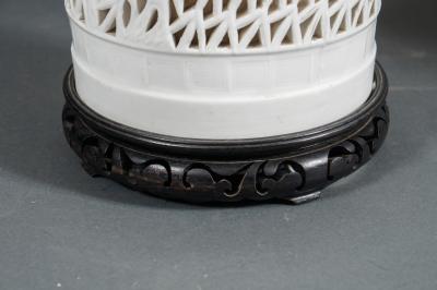 Pair of Japanese porcelain lamps