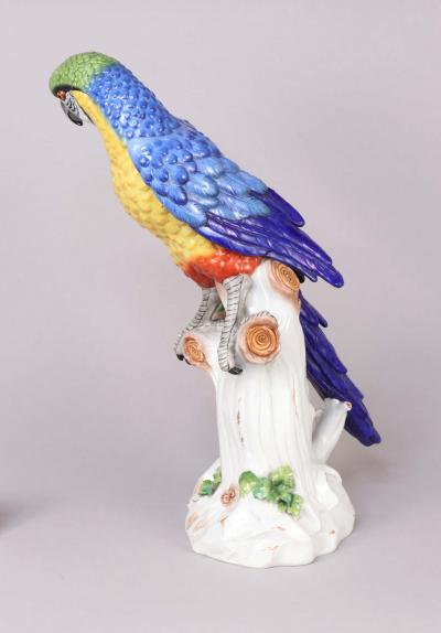 Pair of Large Samson Porcelain Parrots 20th c 