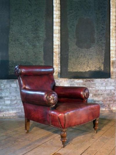 Pair of Large early 20th century English Leather Club or library Chairs