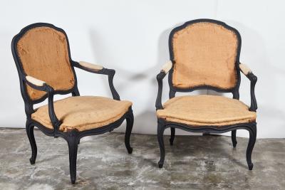 Pair of Louie XV Style Chairs in Matt Black
