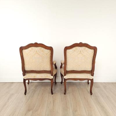 Pair of Louis XV Walnut Armchairs France circa 1740