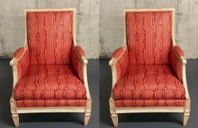 Pair of Louis XVI Style Painted Berg re Arm Lounge Chairs Traditional France