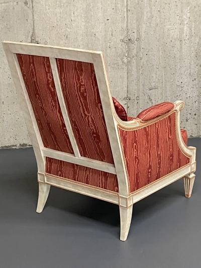 Pair of Louis XVI Style Painted Berg re Arm Lounge Chairs Traditional France