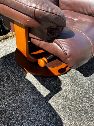 Pair of MCM Swedish Brown Leather Swivel Lounge Chairs w Ottomans