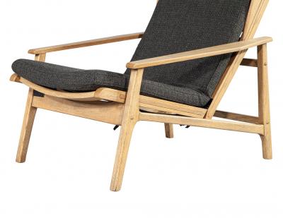 Pair of Mid Century Modern Curved Lounge Chairs