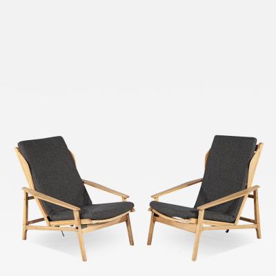 Pair of Mid Century Modern Curved Lounge Chairs