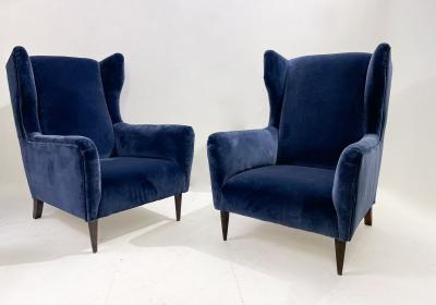 Pair of Mid Century Modern Italian Armchairs in Blue Velvet