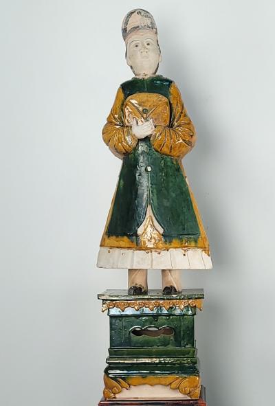Pair of Ming Dynasty Court Figures on Lacquer Stands