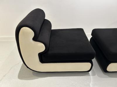 Pair of Modern Curvilinear Lounge Chairs