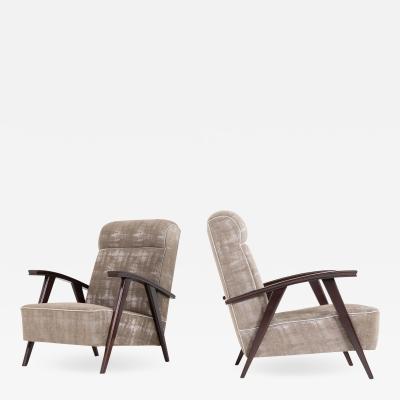 Pair of Modernist Armchairs Attributed to Jacques Adne
