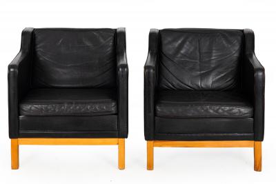 Pair of Mogens Hansen MH195 Black Leather Armchairs with Ottoman Stool