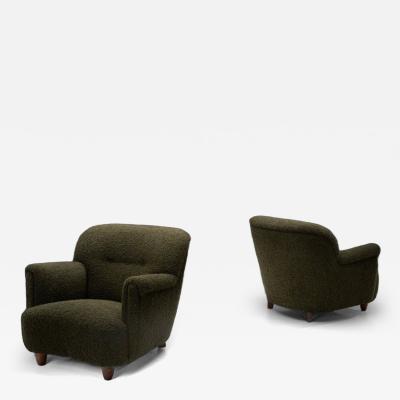 Pair of Moss Green Armchairs Europe Mid 20th Century