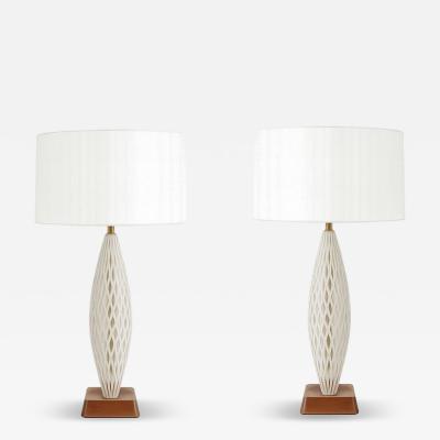 Pair of Murano Glass Table Lamps on Walnut Bases Italy 1960s