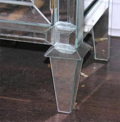Pair of Neoclassical Modern Mirrored Cabinet Nightstands