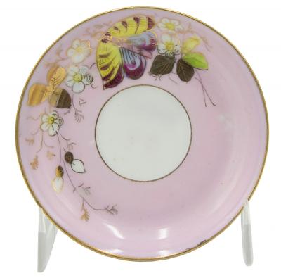 Pair of Russian Pink Kusnetzoff Porcelain Teacups