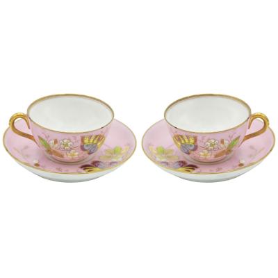 Pair of Russian Pink Kusnetzoff Porcelain Teacups