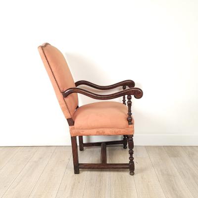 Pair of Similar Baroque Upholstered Armchairs in Walnut Italy Early 18th Cent 