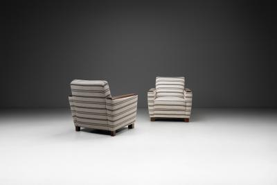 Pair of Striped Armchairs with Wooden Frame Europe 20th Century