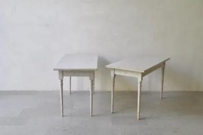 Pair of Swedish 1840s Light Gray Painted Side Tables with Distressed Finish