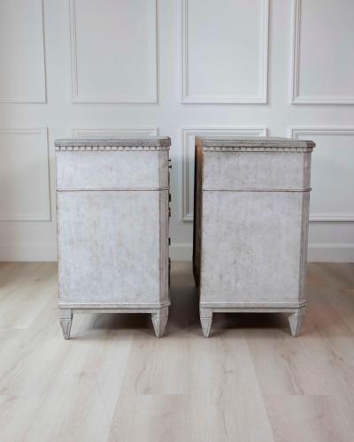 Pair of Swedish 19th Century Gustavian Style Chests of Drawers