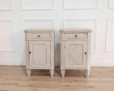 Pair of Swedish Bedside Tables ca 1910