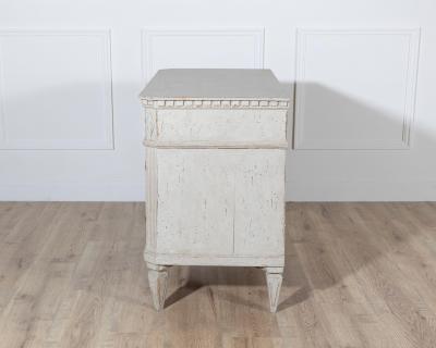 Pair of Swedish Gustavian Style Painted Chests of Drawers Early 20th Century