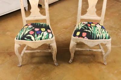 Pair of Swedish Rococo Period 18th Century Side Chairs with Carved Splats