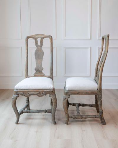 Pair of Swedish Rococo Period Dining Chairs with Vase Form Splats 18th Century
