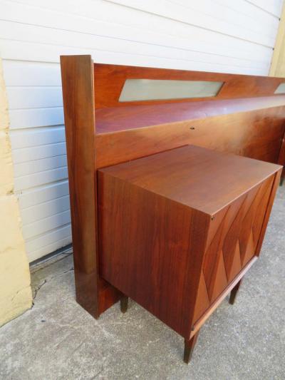 Pair of Three Dimensional Walnut Brass Nightstands Headboard
