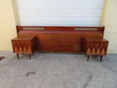 Pair of Three Dimensional Walnut Brass Nightstands Headboard