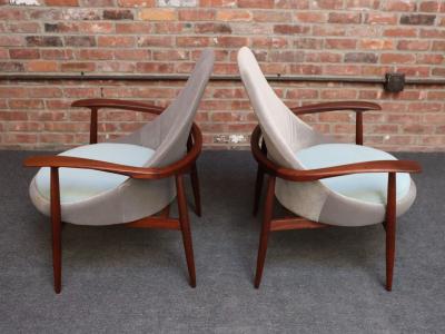 Pair of Vintage Italian Slipper Chairs in Walnut and Mohair by Fratelli Marelli