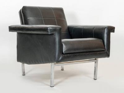 Pair of Vintage Leather Arm Chairs