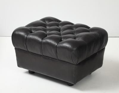 Pair of Vintage Ward Bennett Brickell Leather swivel lounge chairs ottoman