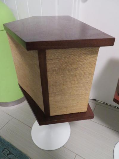 Pair of Walnut Bose Speakers Equalizer Tulip Base by Eero Saarinen