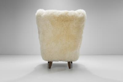 Pair of Wingback Armchairs in Sheepskin Europe 20th Century