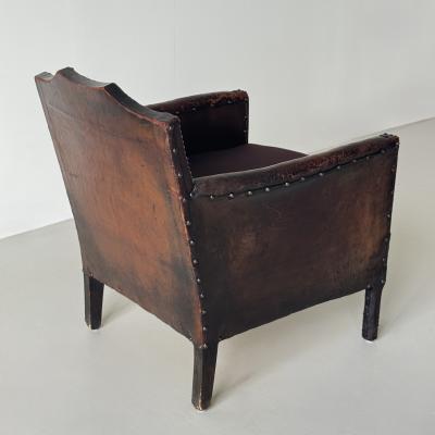 Pair of armchairs Europe early 20th century