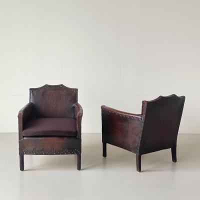 Pair of armchairs Europe early 20th century