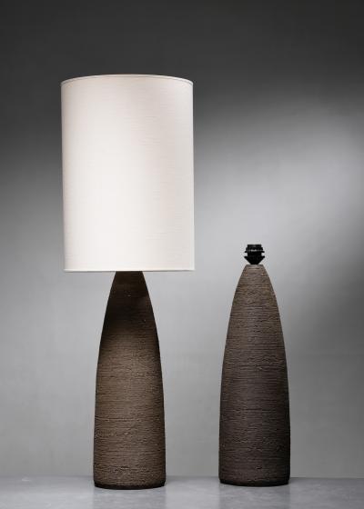 Pair of brown ceramic table lamps