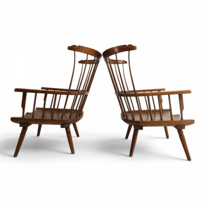 Pair of handmade Windsor lounge chairs England circa 1960