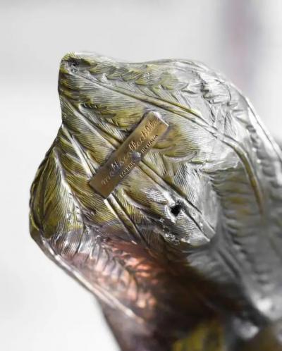 Pair of large embossed brass parrots handcrafted Molto Editions