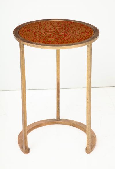 Pair of nesting tables with lacquered wood top